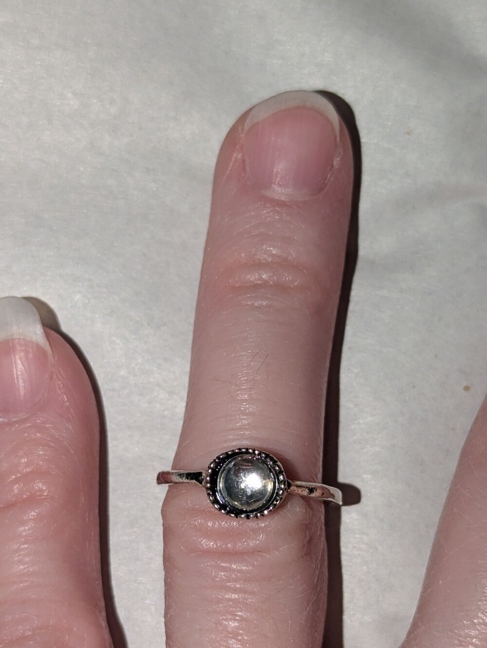 Silver Ring With A Clear Stone Gem Size 6